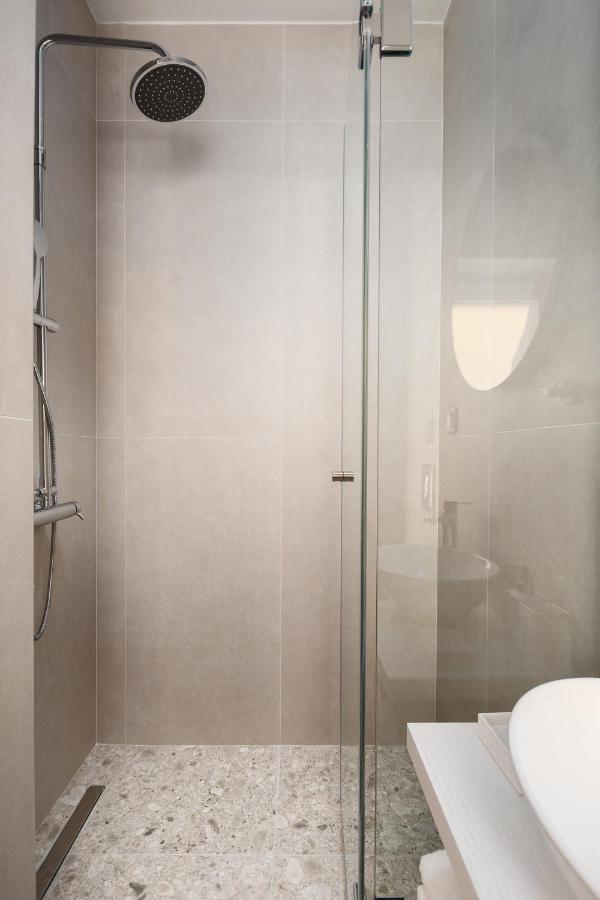 Leonidas - Annunziata Luxury Penthouse Corfu  Extérieur photo